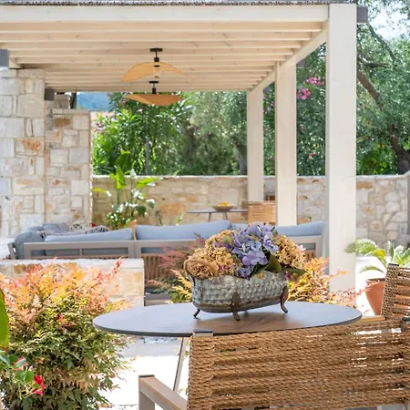 Teresa Luxury * Limenas (Thasos)