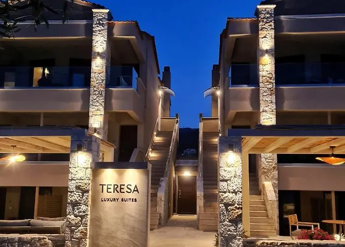 Teresa Luxury タソス