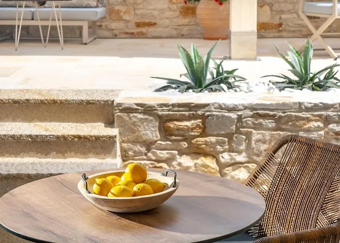 Teresa Luxury *